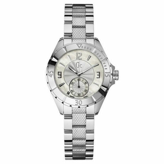 Image de Montre Femme Guess A70000L1 (Ø 34 mm), disponible chez Rue des Bijoux, parfaite pour un look élégant et sophistiqué.